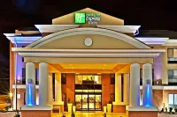 Holiday Inn Express & Suites Ponca City Hotel berhampiran Pioneer Woman Museum