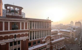 Harbin Central Street InterFeng Holiday Hotel (Flood Control Memorial Tower)