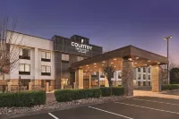 Country Inn & Suites by Radisson, Sevierville-Kodak, TN Hotels near Great Smokies Flea Market
