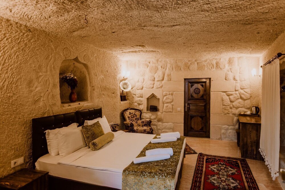 Ortahisar Cave Hotel