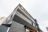 더비앤비 김천실내체육관 주변 호텔