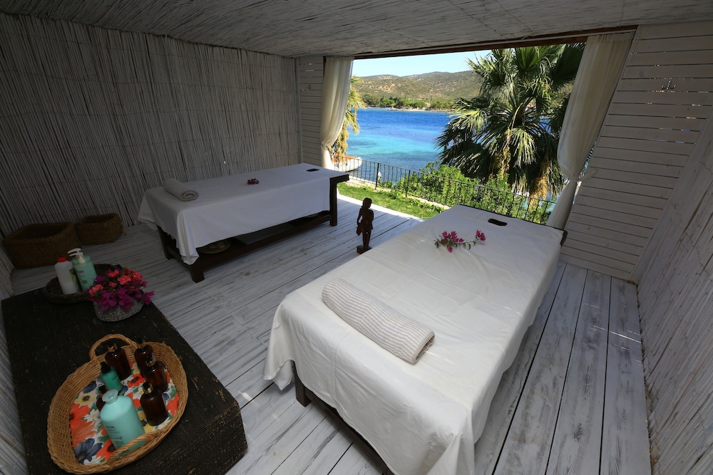 Kalem Island Oliviera Resort - Special Class