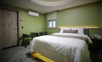 Jecheon M Motel