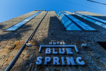 Blue Spring Hotel