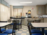 Super 8 by Wyndham Hattiesburg South