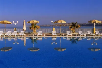Dioscuri Bay Palace فنادق في San Leone