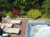 Admiral's Landing Hotels in Provincetown