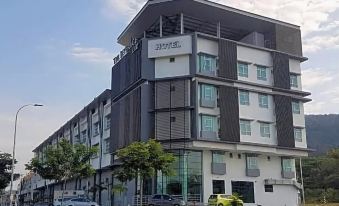 The Leverage Lite (Kuantan)