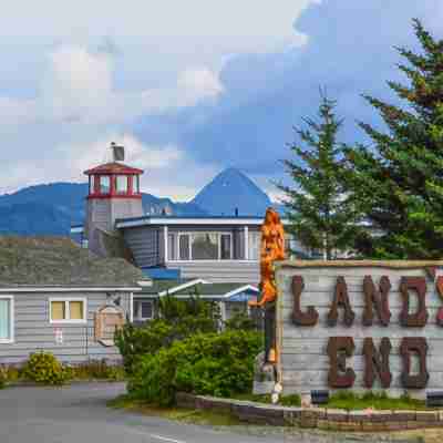 Land's End Resort Hotel Exterior