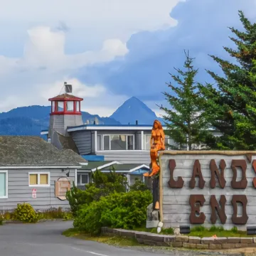 Land's End Resort