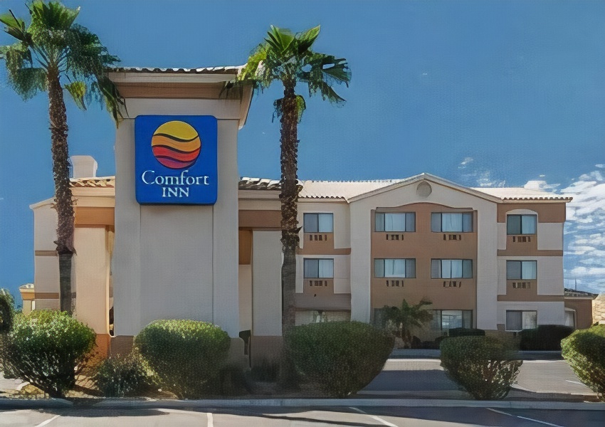 Comfort Inn West Phoenix at 27th Ave and I-I0
