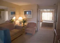 Best Western Plus Suites Hotel Coronado Island