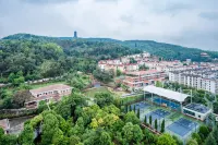 Stone Forest International Hotel Hotels in Qujing