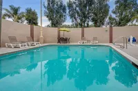 La Quinta Inn & Suites Temecula - Pools
