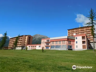 Grand Hotel Bellevue Отели рядом с достопримечательностью «High Tatras»