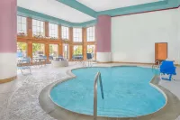Clarion Pointe Indianapolis Airport Hotels in Guilford Township