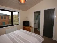 Loch Leven Lodge