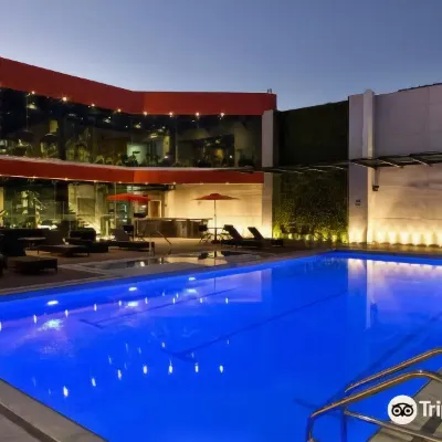 Holiday Inn MEXICO ZONA CENTRO by IHG Hotels near Ferrocarrilero Theatre