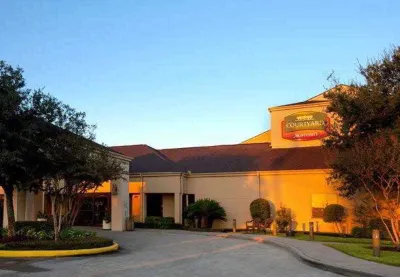 休斯頓霍比機場萬怡飯店 休斯頓霍比機場附近的飯店