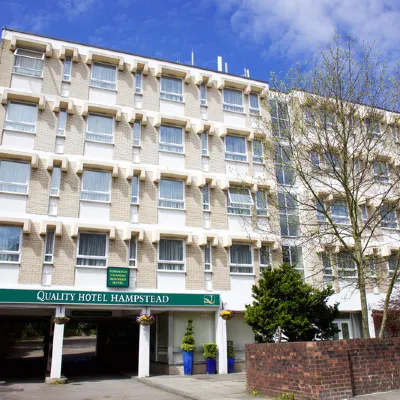 Quality Hotel Hampstead Hotels near Guglee West Hampstead