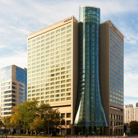 The Westin Warsaw Отели рядом с достопримечательностью «Банковская площадь»