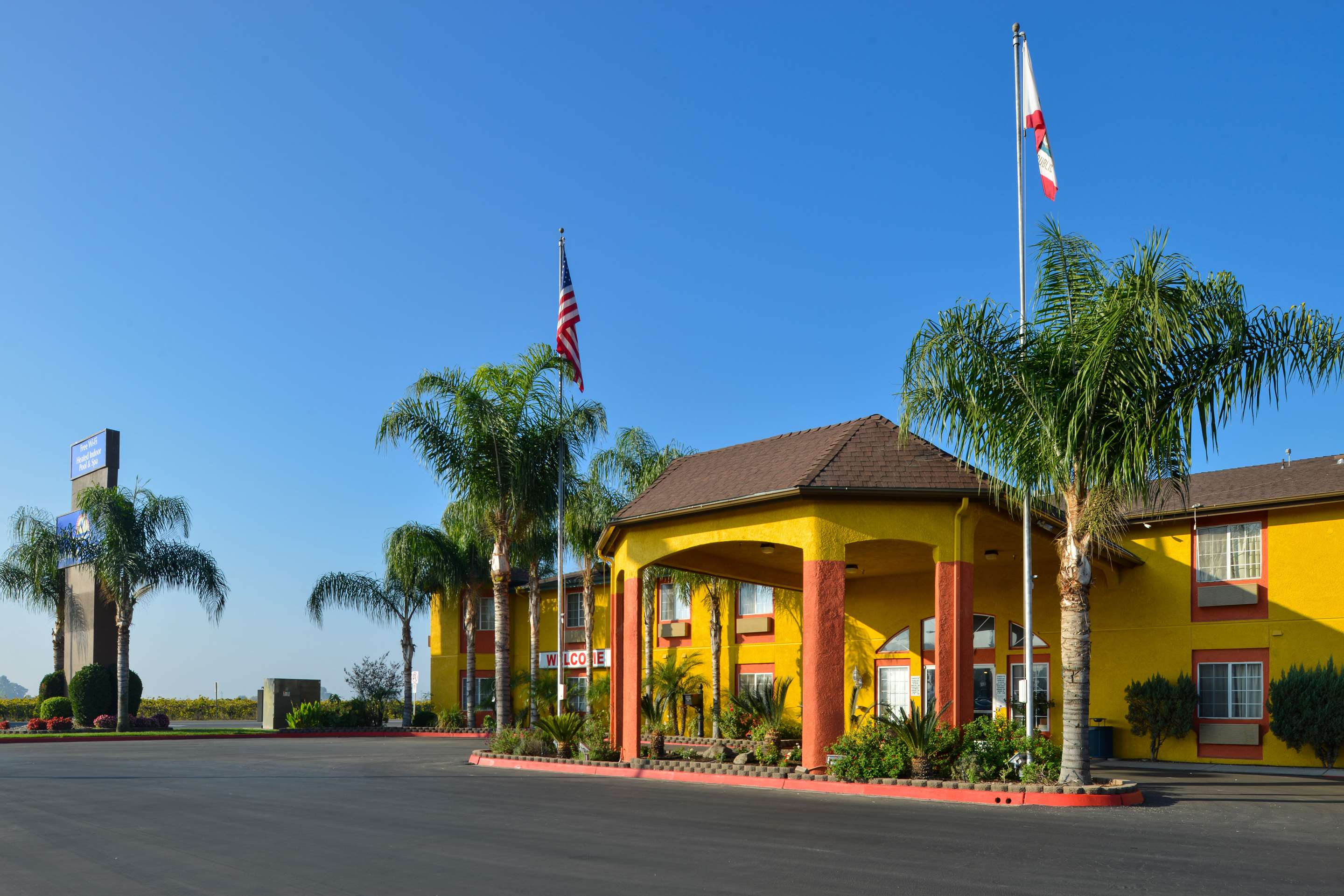 Americas Best Value Inn & Suites Madera