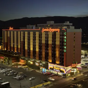 J Resort Hotels near Circus Circus Casino