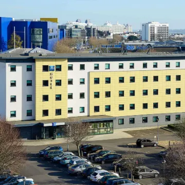 Ibis Budget Southampton Centre Hotels near Mayflower Cruise Terminal