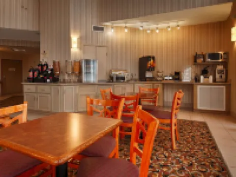 Millennium Inn Hotels in Jones County