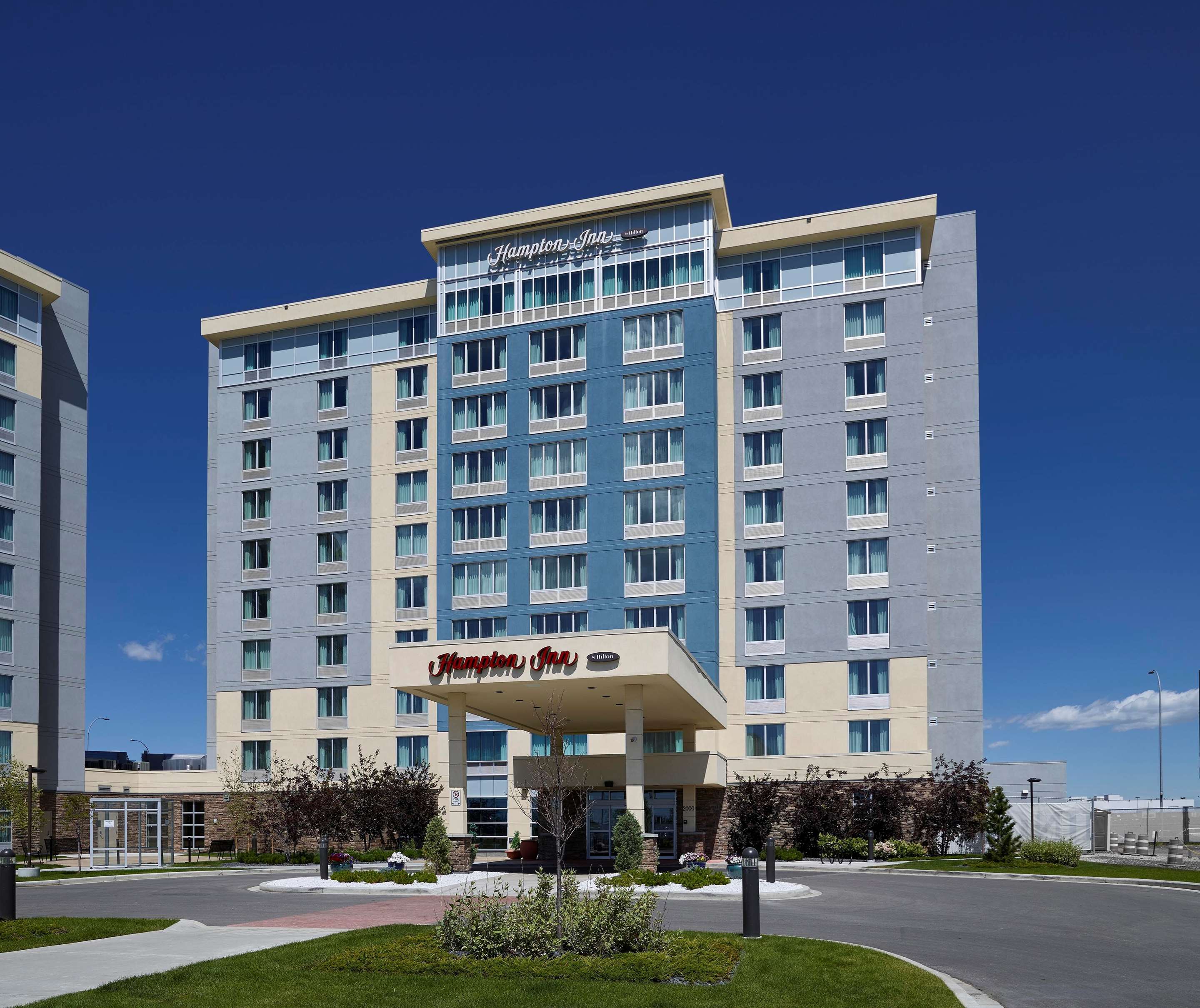 hampton inn by hilton calgary airport north