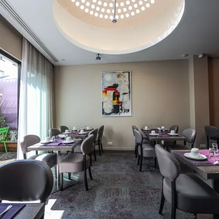 Le Grand Hotel by Stay Collection