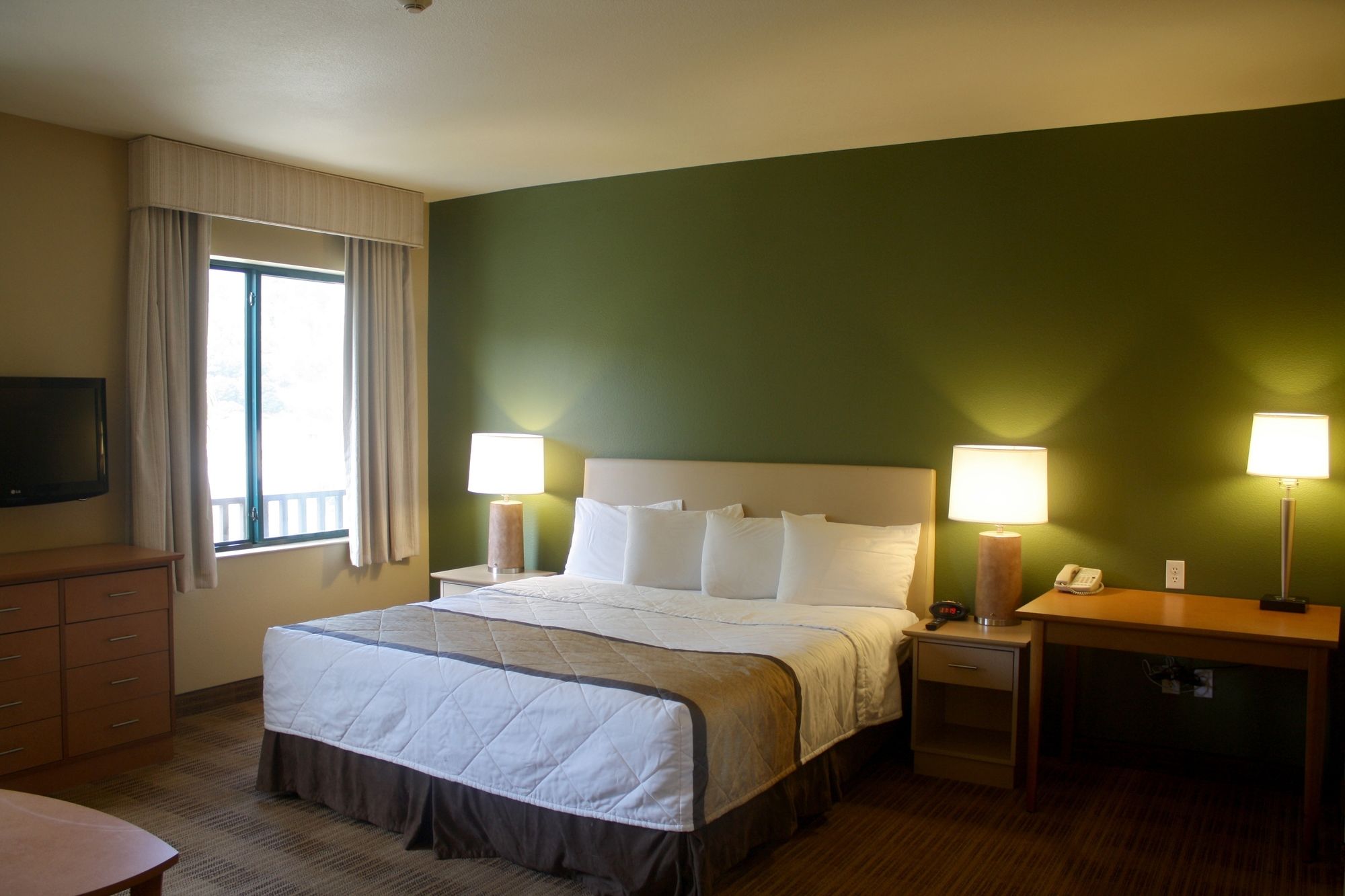 Extended Stay America Suites - San Rafael - Francisco Blvd East