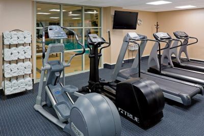 ジム クラウン プラザ フェアフィールドの写真