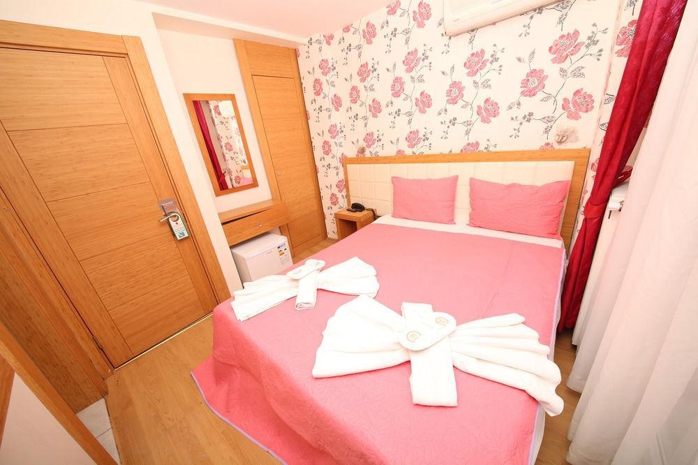 Gulhane Corner Hotel