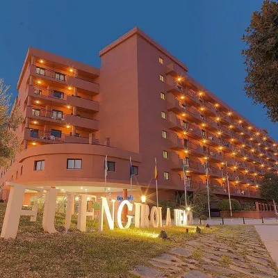Fuengirola Beach Apartamentos Turísticos Hotels near Miramar Shopping Centre