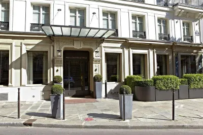Le Pavillon des Lettres Hotels in Paris