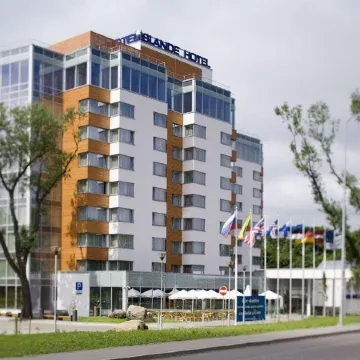 Riga Islande Hotel with Free Parking