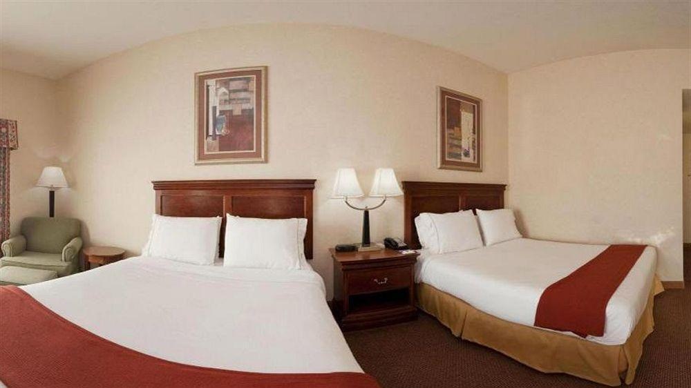 Holiday Inn Express Campbellsville, an Ihg Hotel