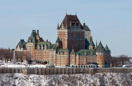 Fairmont Le Chateau Frontenac Отели рядом с достопримечательностью «Quartier Petit Champlain»