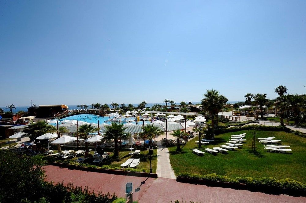 Oz Hotels İncekum Beach Resort