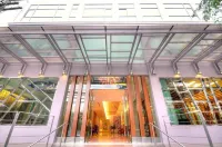 One One Bangkok Hotels near Chiva-Som International Academy