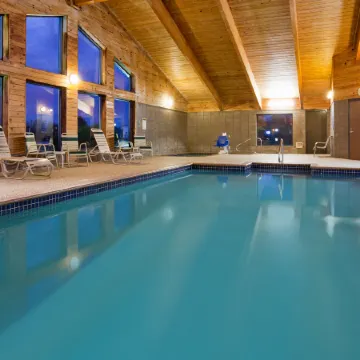 AmericInn by Wyndham Clear Lake Отели в г. Клир Лейк