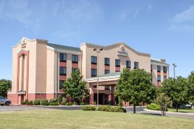 Holiday Inn Express & Suites Weatherford by IHG
