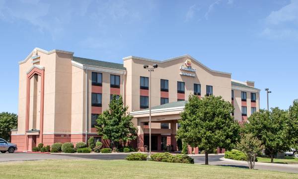 Holiday Inn Express & Suites Weatherford by IHG