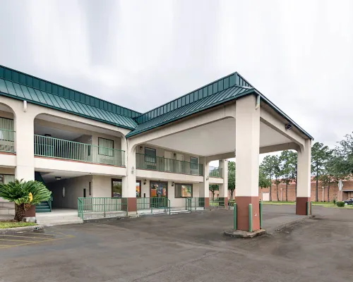 Rodeway Inn & Suites Hwy 290 NW Các khách sạn gần Nhà máy bia Karbach Brewing