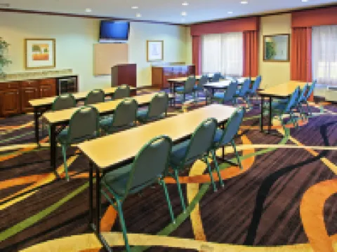 La Quinta Inn & Suites by Wyndham Cookeville Hotels in Cookeville