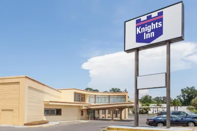Rodeway Inn Hotels in Elmwood