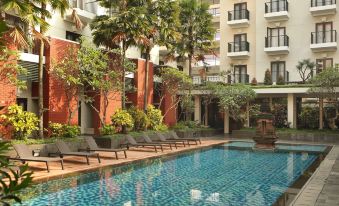 Hotel Santika Premiere Malang - Housity