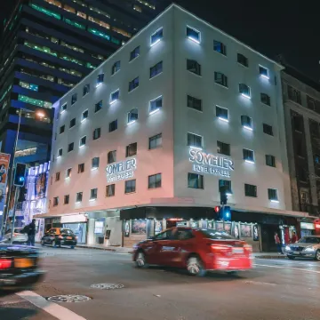 ホテル ソムリエ サンタ・ルシアの丘周辺のホテル