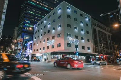 Hotel Sommelier Agustinas Hotels near تل سانتا لوسيا